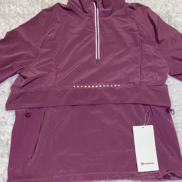 Lululemon Athletica - Picture 2 of 3